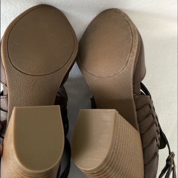 Cloudwalkers Size 7W Brown Open Toe Heel Sandals - Picture 16 of 16